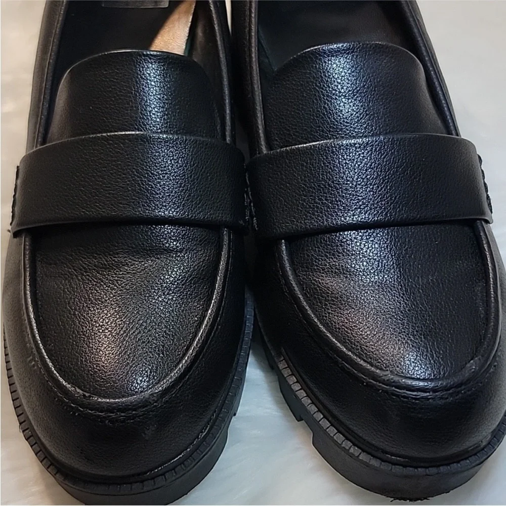 DOLCE VITA Black Neeka Lug‎ Loafer Chunky Heel Maryjane Sz 9 1/2 9.5 Preppy Fall